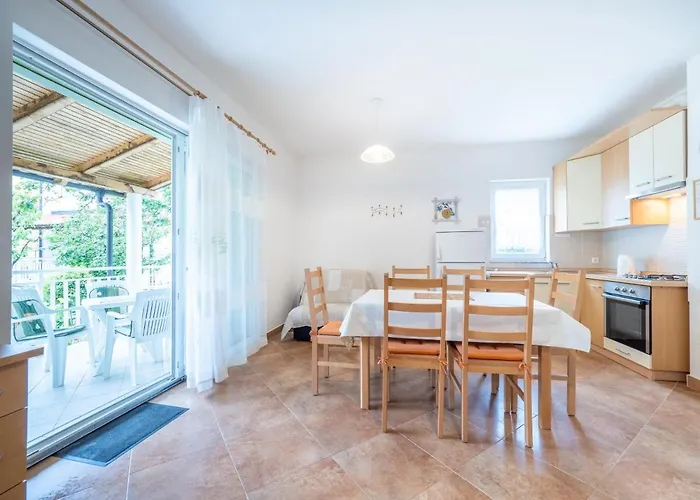 Apartament Lucic Baška